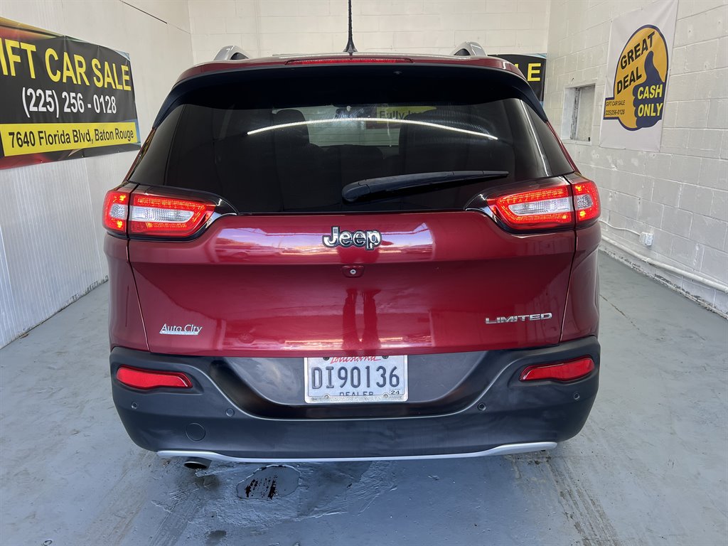 2014 Jeep Cherokee - $10,999