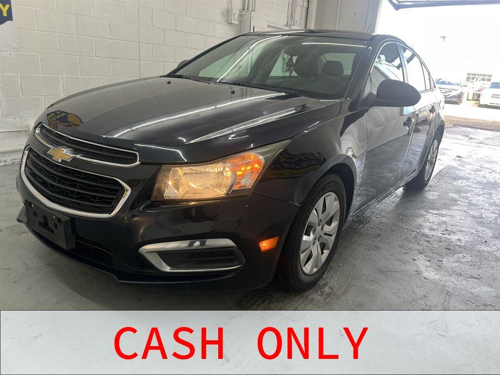 2016 Chevrolet Cruze - $8,199