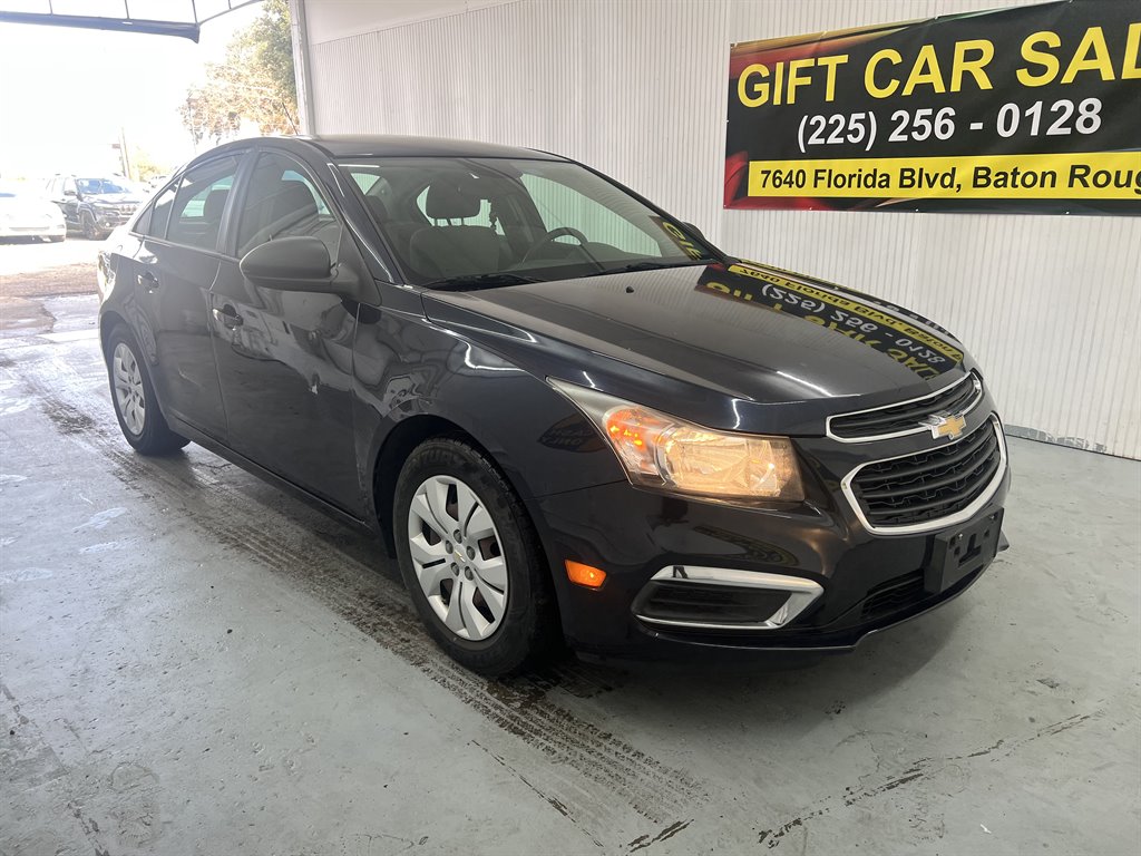 2016 Chevrolet Cruze - $8,199