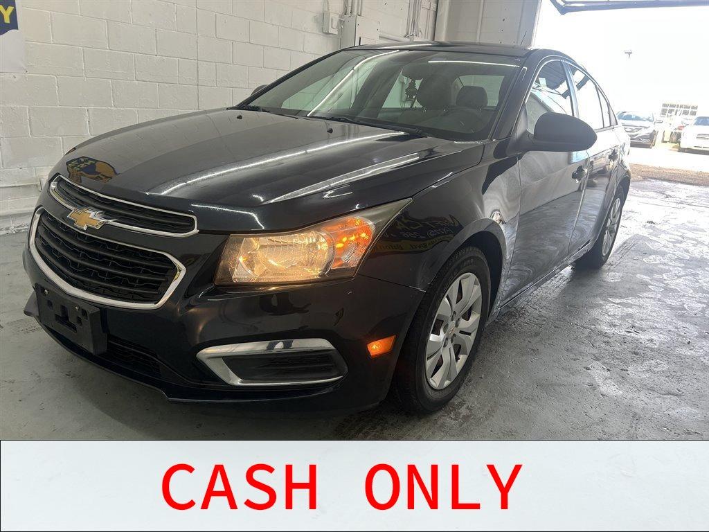 2016 Chevrolet Cruze - $8,199