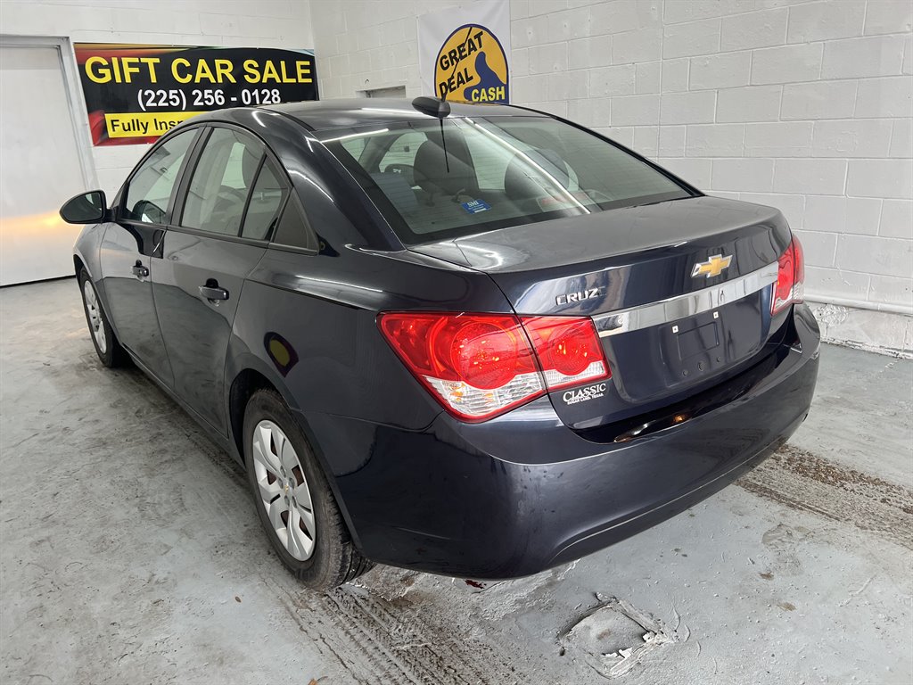 2016 Chevrolet Cruze - $8,199