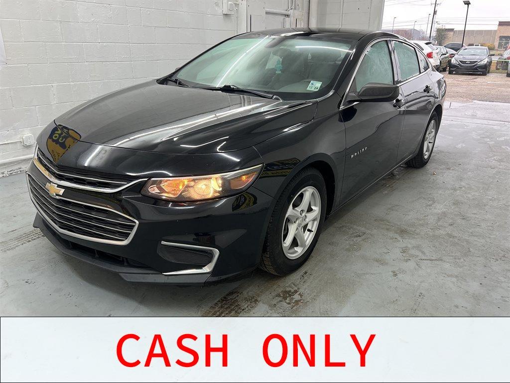 2017 Chevrolet Malibu - $10,755