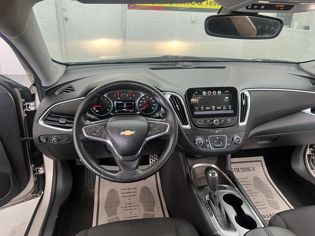 2016 Chevrolet Malibu - $7,499