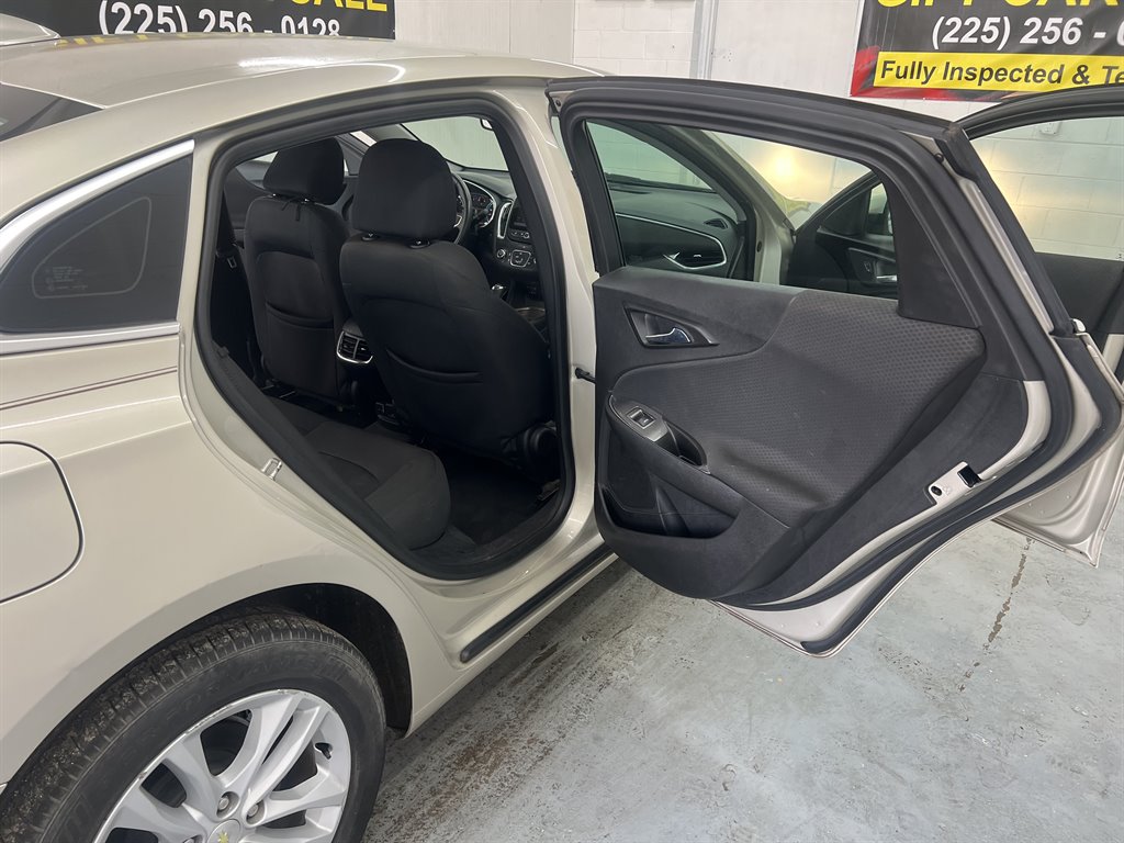 2016 Chevrolet Malibu - $7,499