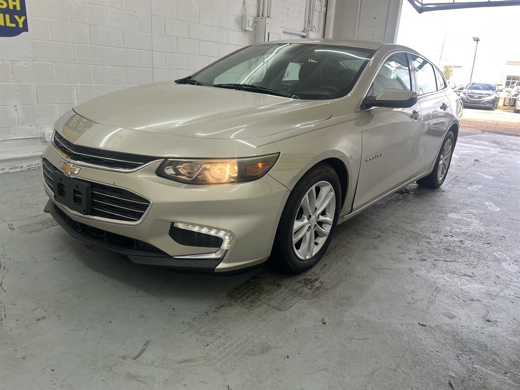 2016 Chevrolet Malibu - $7,499