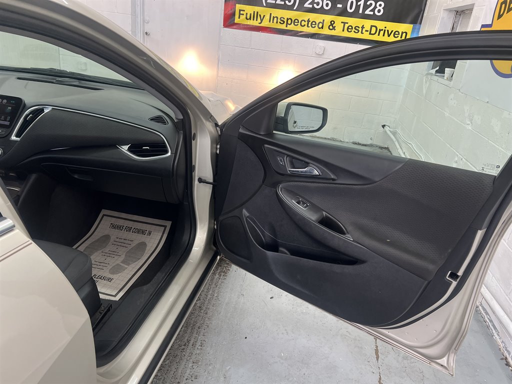 2016 Chevrolet Malibu - $7,499
