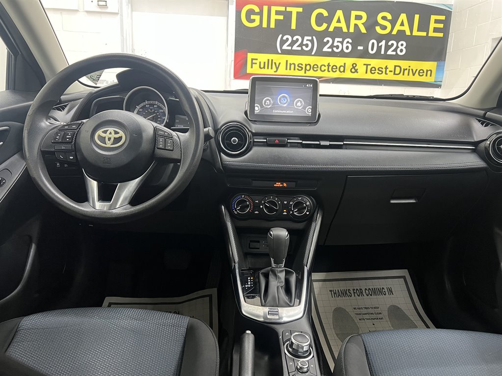 2018 Toyota Yaris iA Sedan photo
