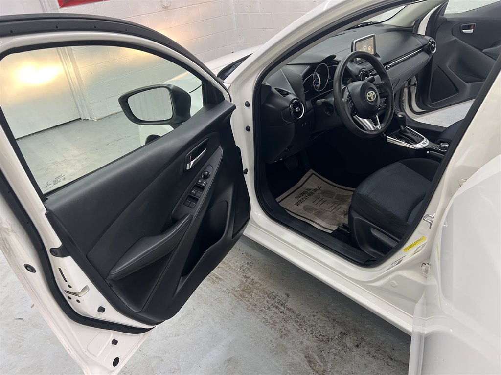 2018 Toyota Yaris iA Sedan photo