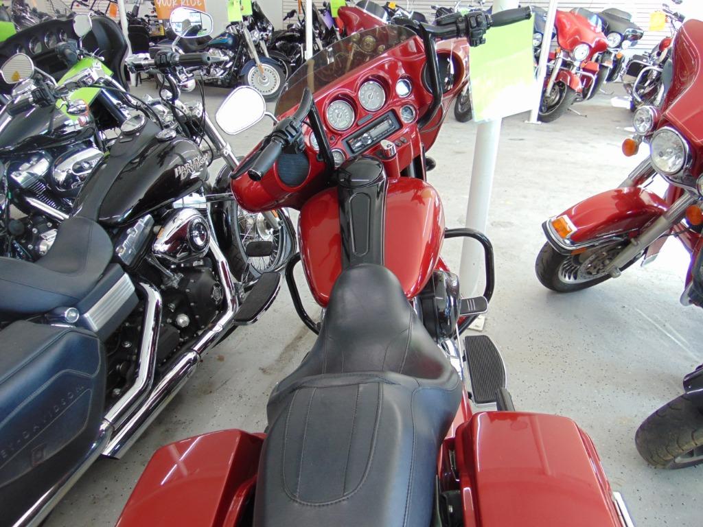 2012 Harley-Davidson Street Glide FLHX photo