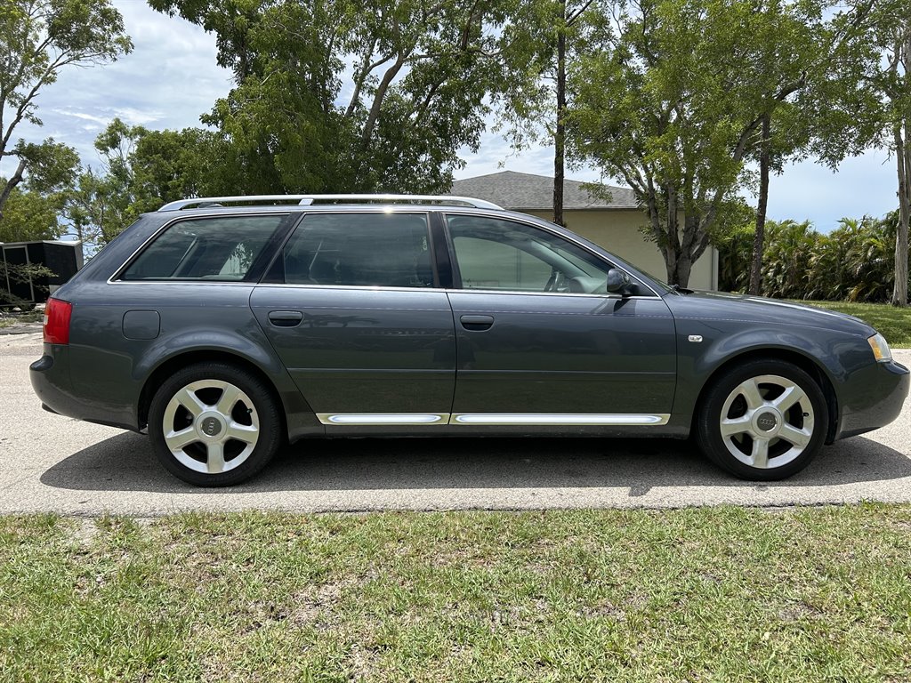 2004 Audi A6 3.0 Avant quattro photo