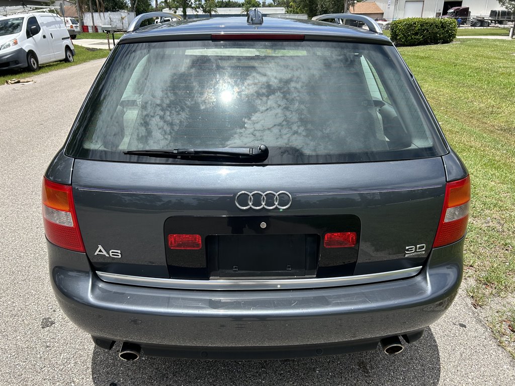 2004 Audi A6 3.0 Avant quattro photo