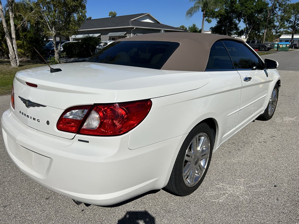 2008 Chrysler Sebring Limited photo