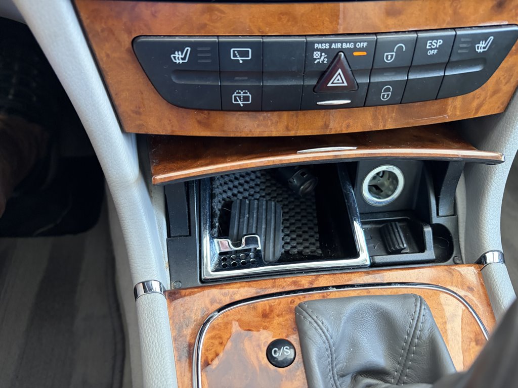 2006 Mercedes-Benz E Class - $9,775