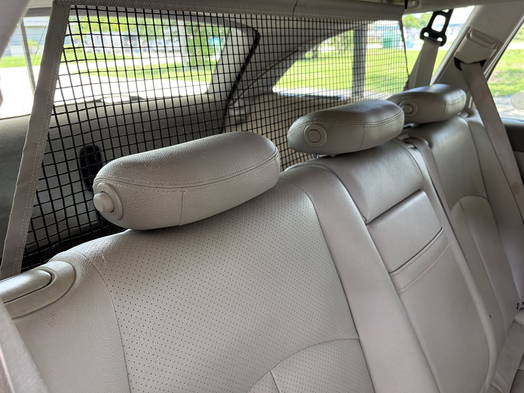 2006 Mercedes-Benz E Class - $9,775