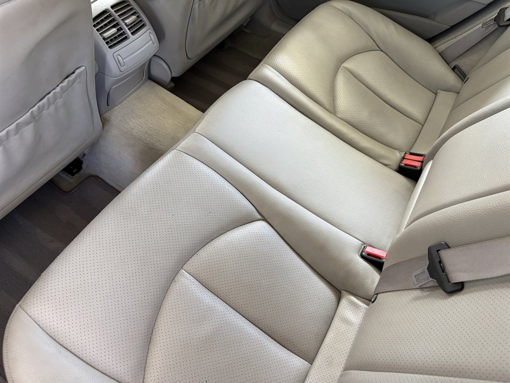 2006 Mercedes-Benz E Class - $9,775