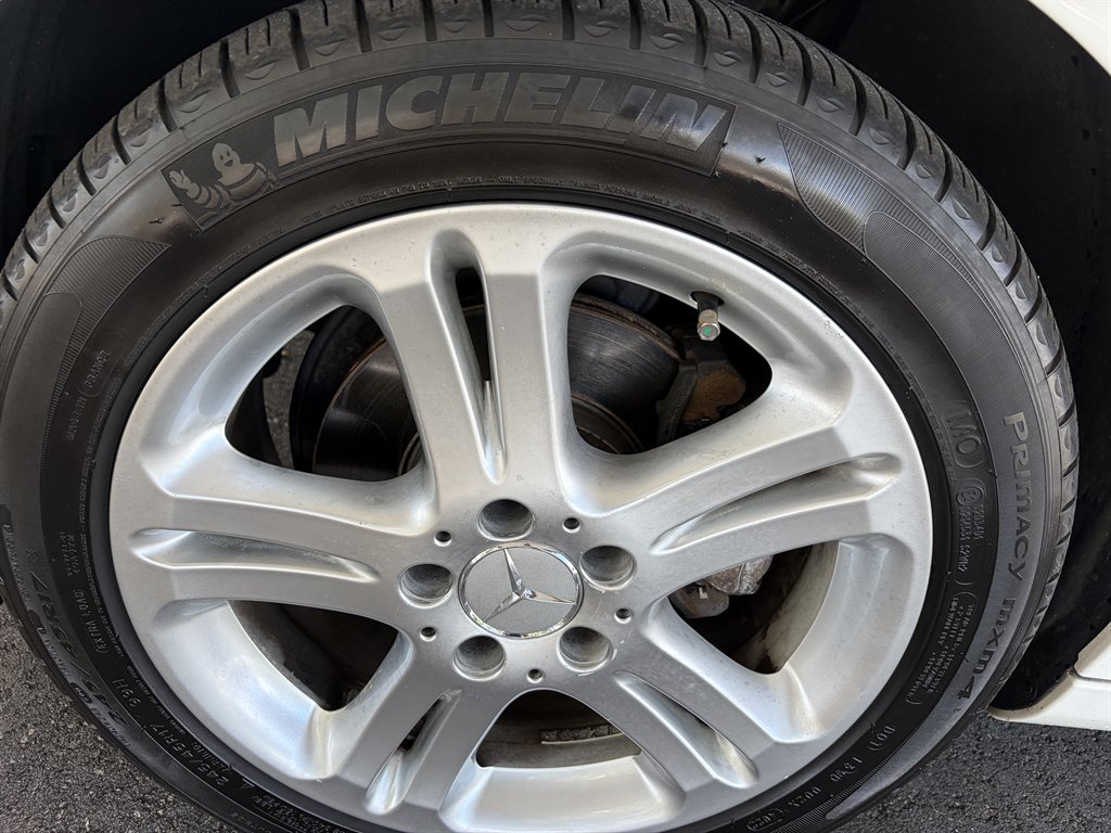 2006 Mercedes-Benz E Class - $9,775