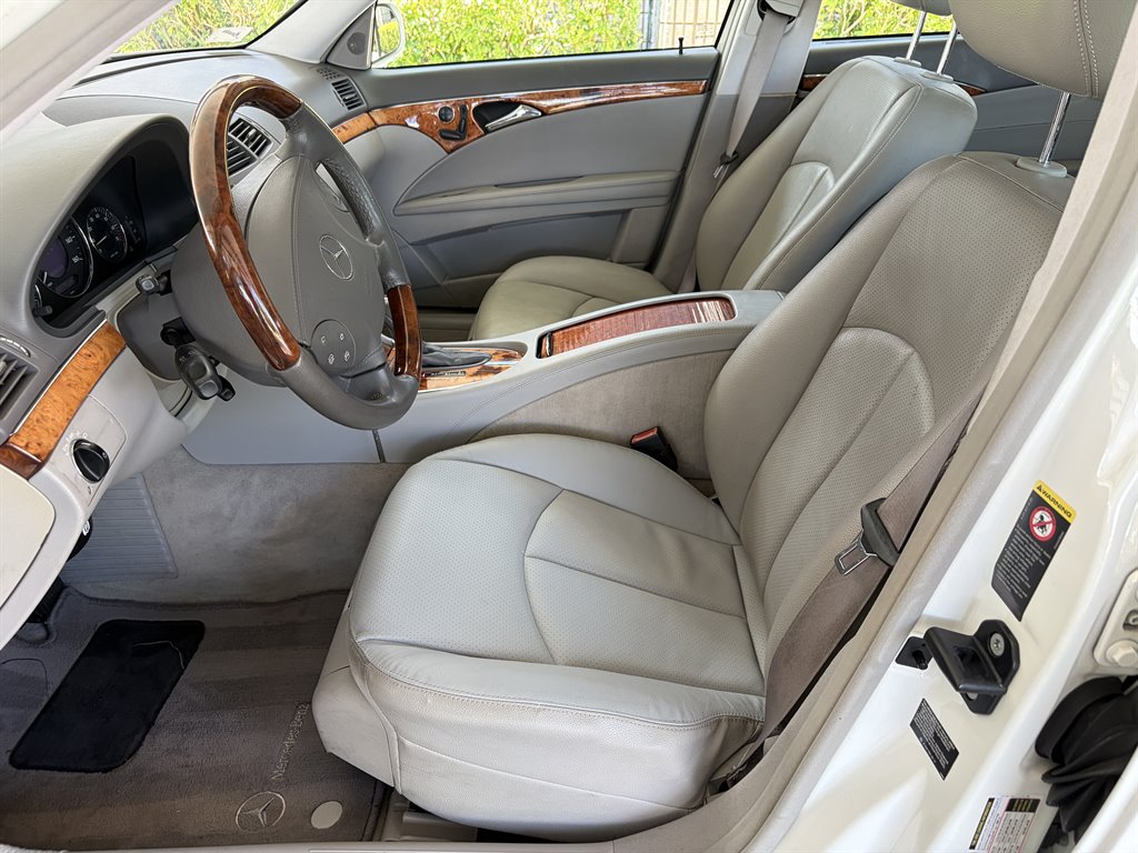 2006 Mercedes-Benz E Class - $9,775