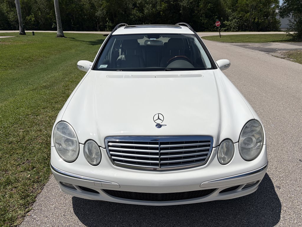 2006 Mercedes-Benz E Class - $9,775