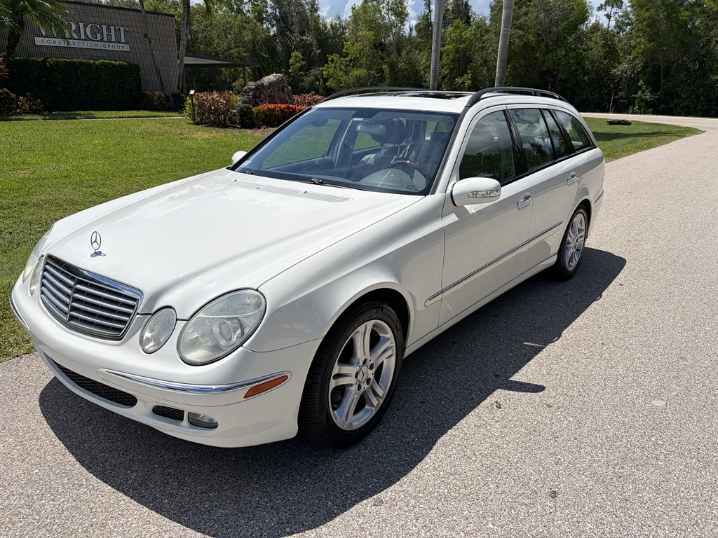 2006 Mercedes-Benz E Class - $9,775
