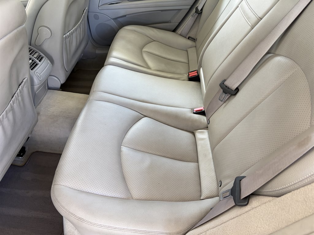 2006 Mercedes-Benz E Class - $9,775