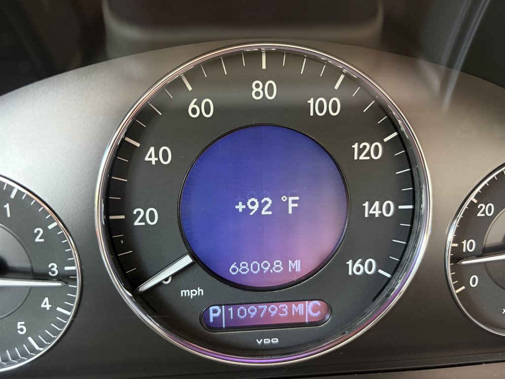2006 Mercedes-Benz E Class - $9,775