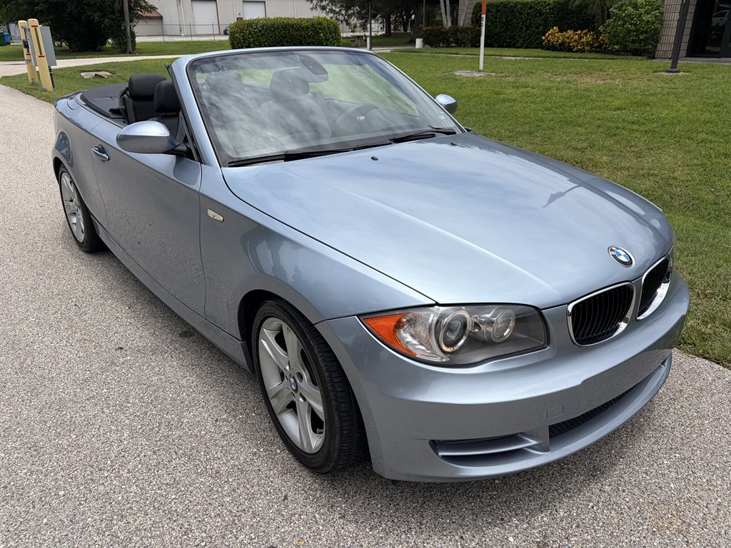 2009 BMW 128i - $10,999