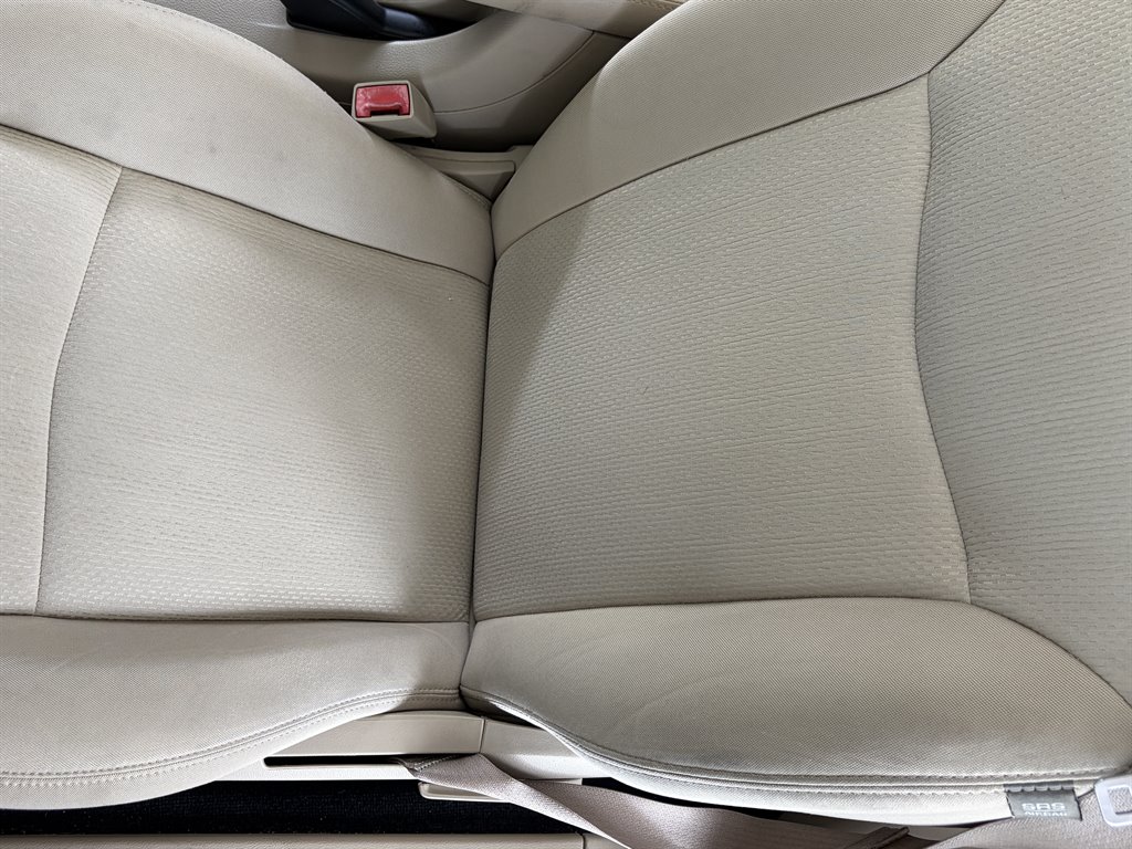 2013 Chrysler 200 - $7,999