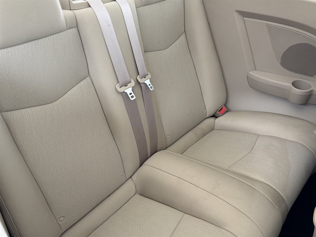 2013 Chrysler 200 - $7,999
