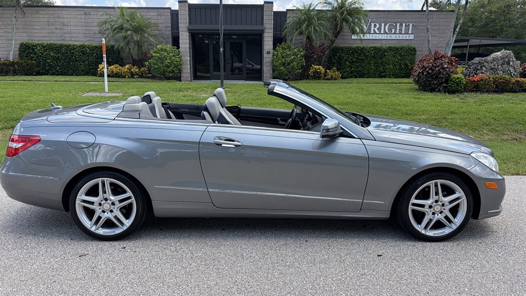 2011 Mercedes-Benz E-Class - $10,999
