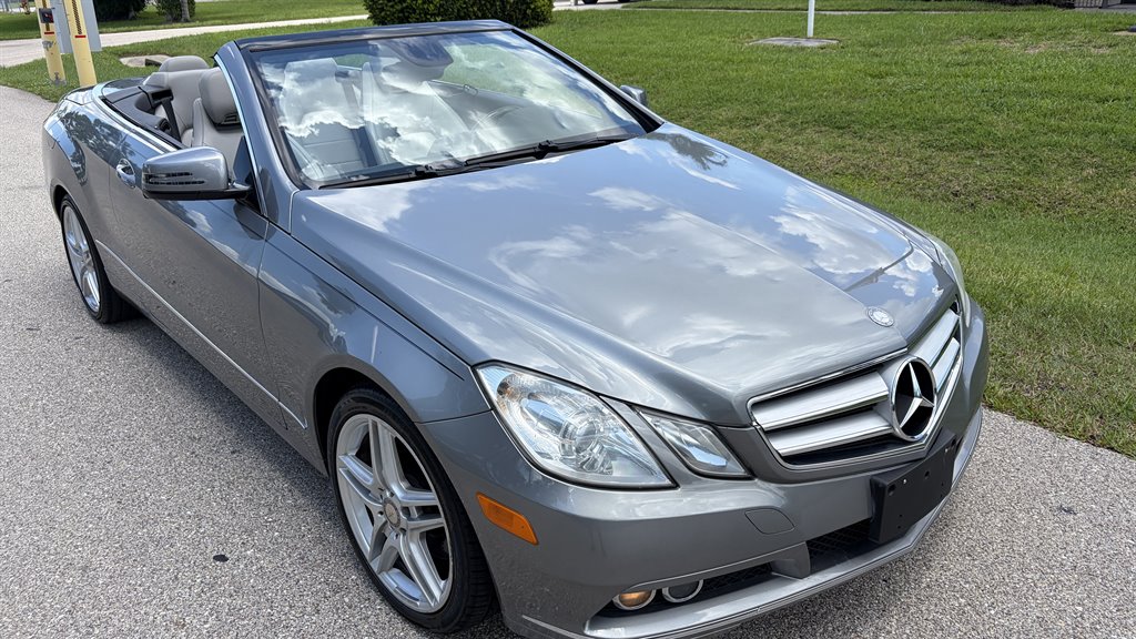 2011 Mercedes-Benz E-Class - $10,999