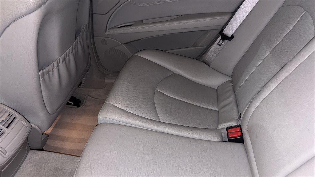 2006 Mercedes-Benz E Class - $9,500