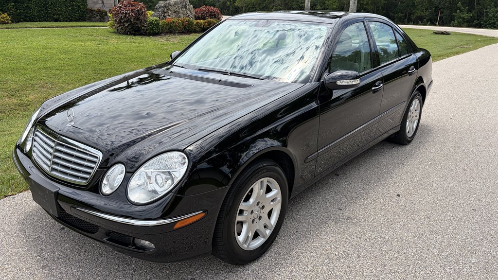 2006 Mercedes-Benz E Class - $9,500