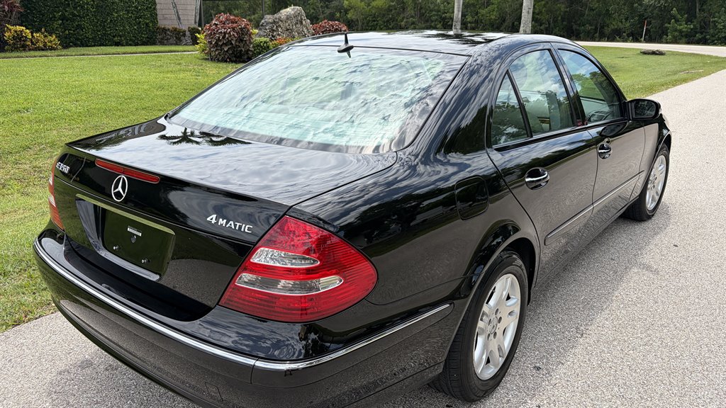 2006 Mercedes-Benz E Class - $9,500