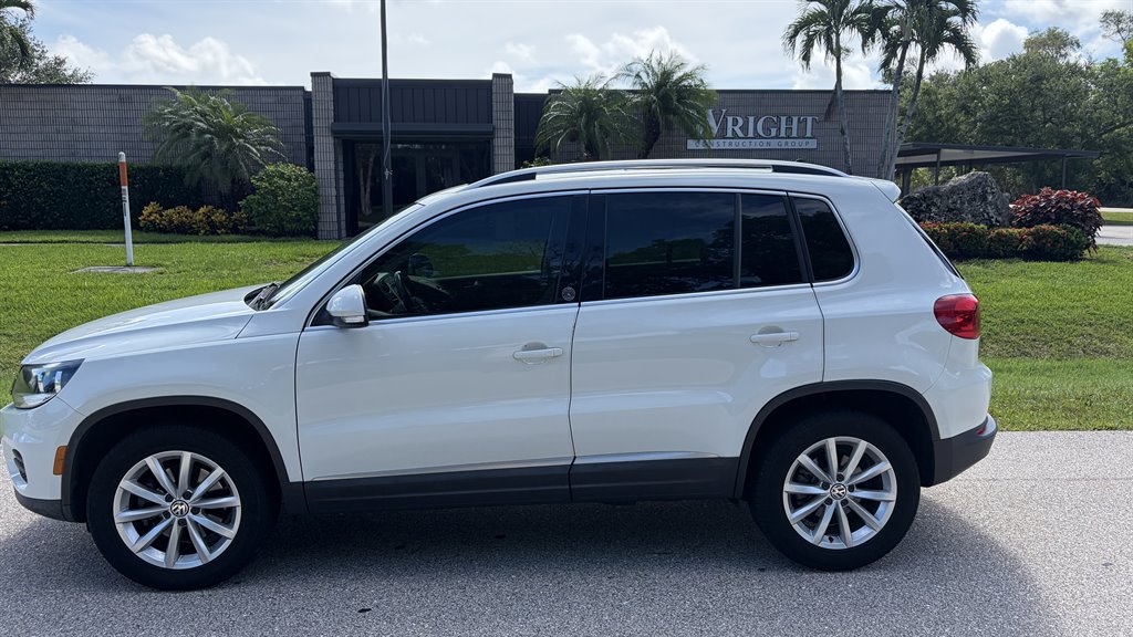 2017 Volkswagen Tiguan - $9,999