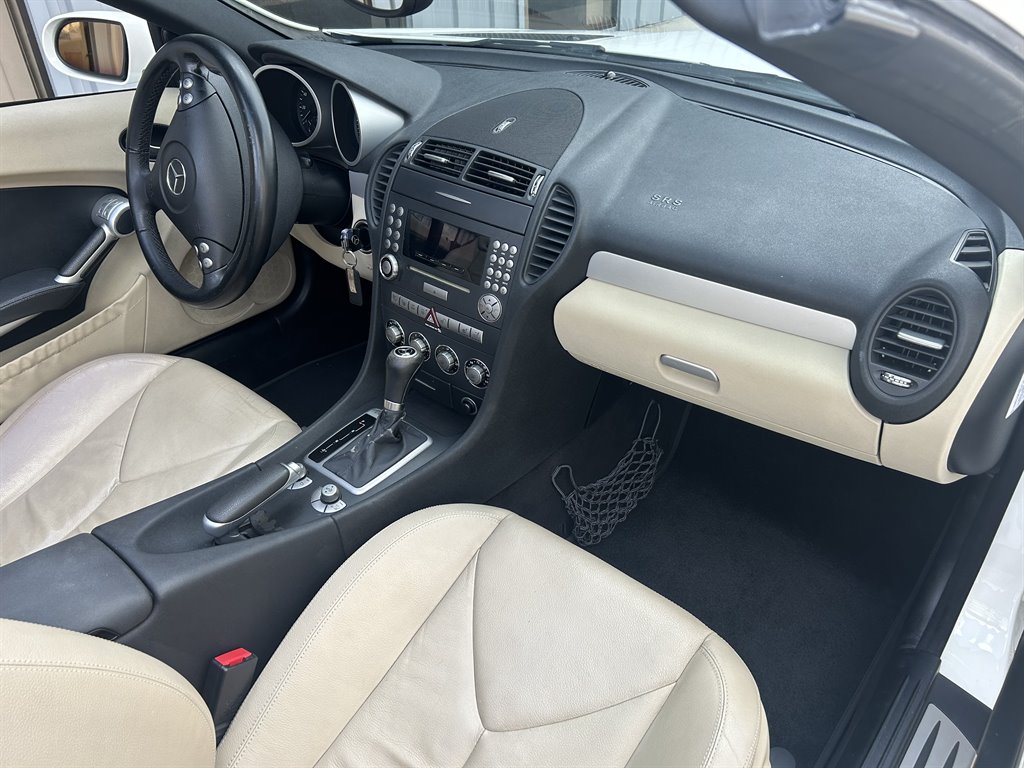 2005 Mercedes-Benz SLK-Class SLK350 photo