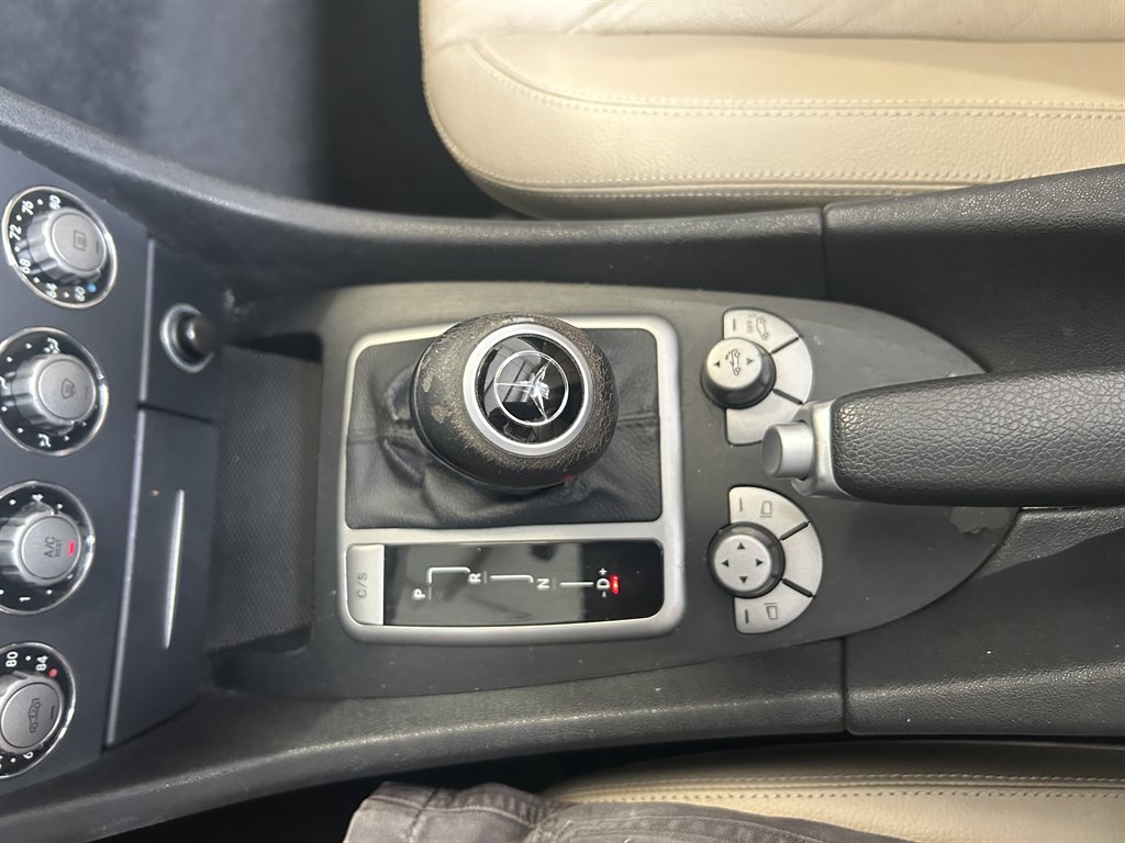 2005 Mercedes-Benz SLK-Class SLK350 photo