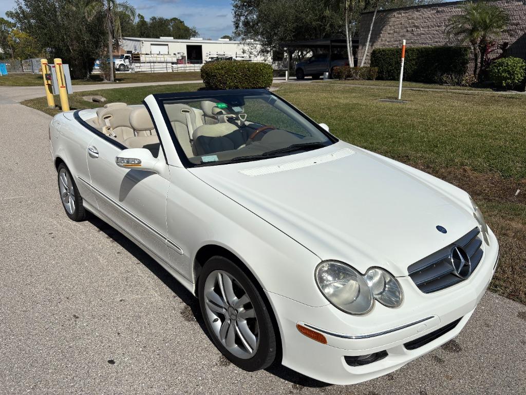 2006 Mercedes-Benz CLK-Class CLK350 photo