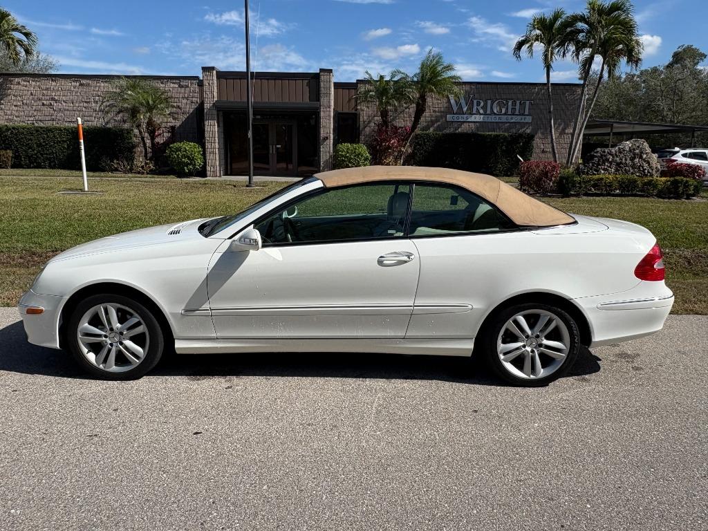 2006 Mercedes-Benz CLK-Class CLK350 photo
