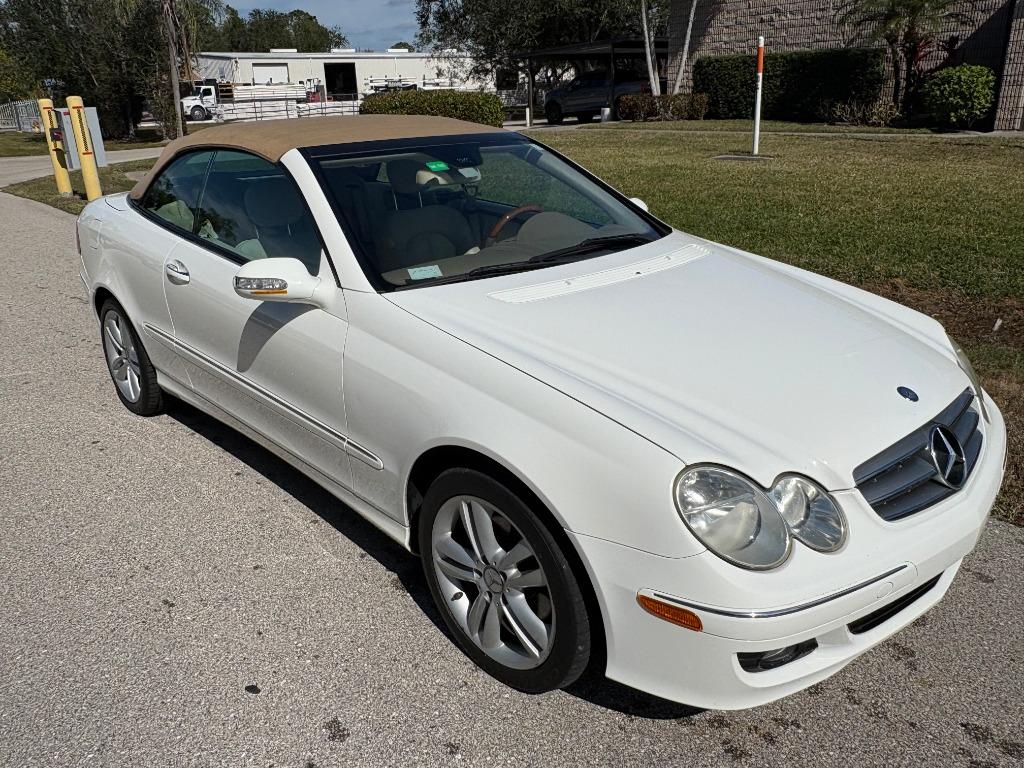 2006 Mercedes-Benz CLK-Class CLK350 photo