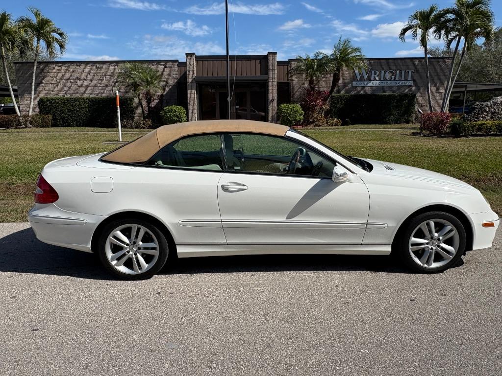 2006 Mercedes-Benz CLK-Class CLK350 photo