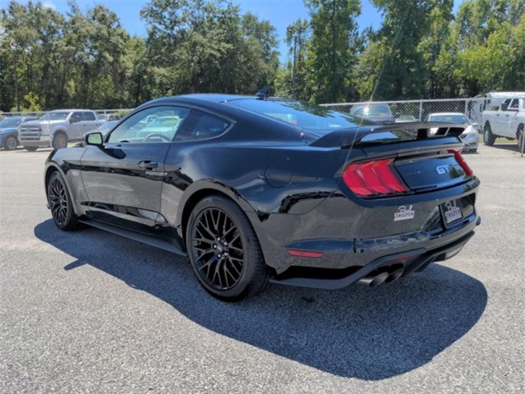 2022 Ford Mustang - $45,689