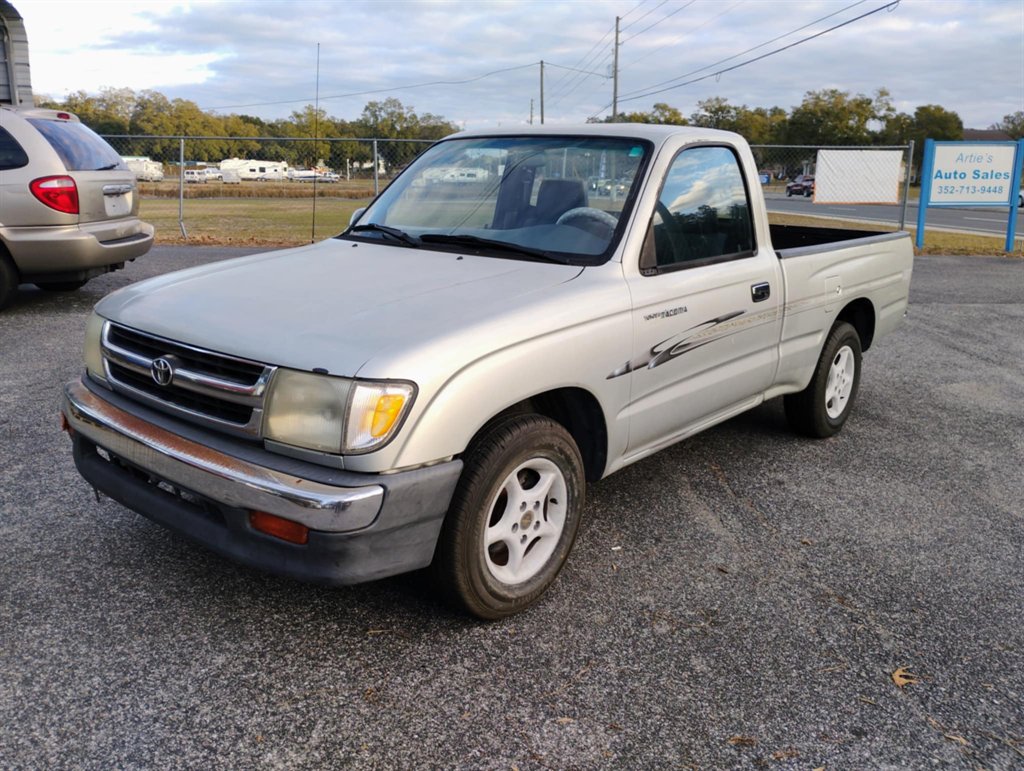 2000 Toyota Tacoma photo