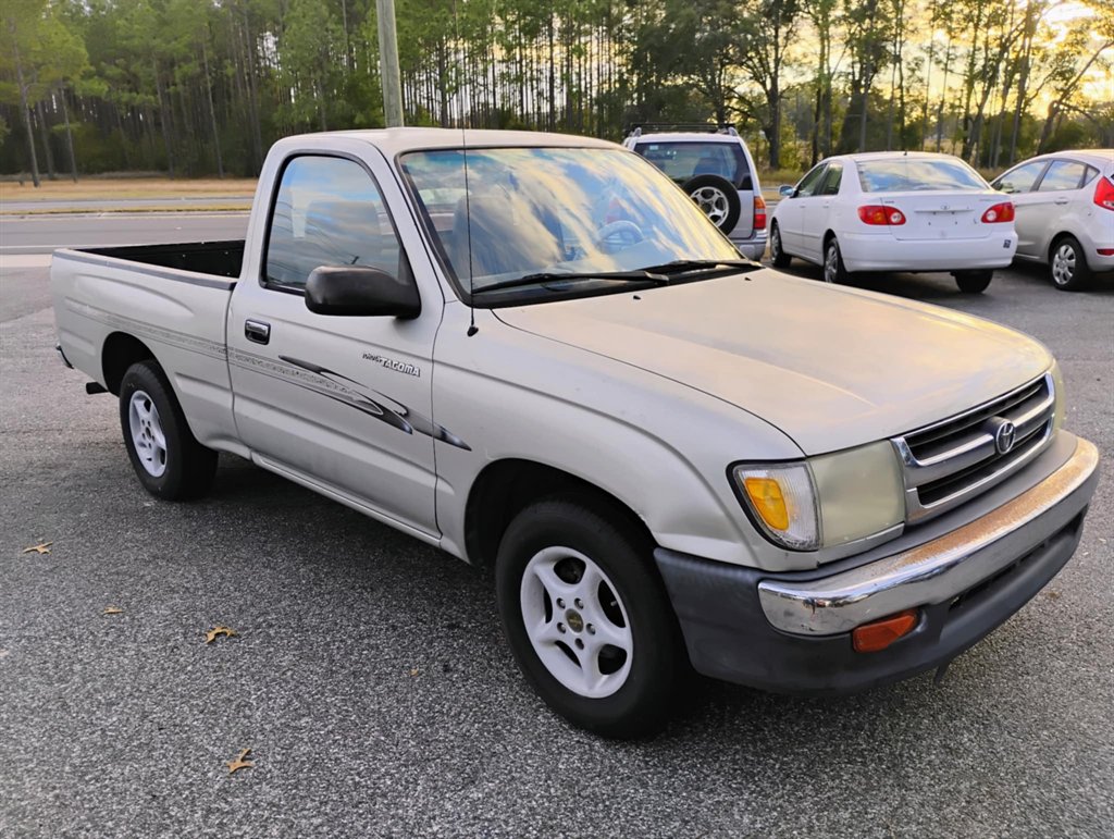 2000 Toyota Tacoma photo