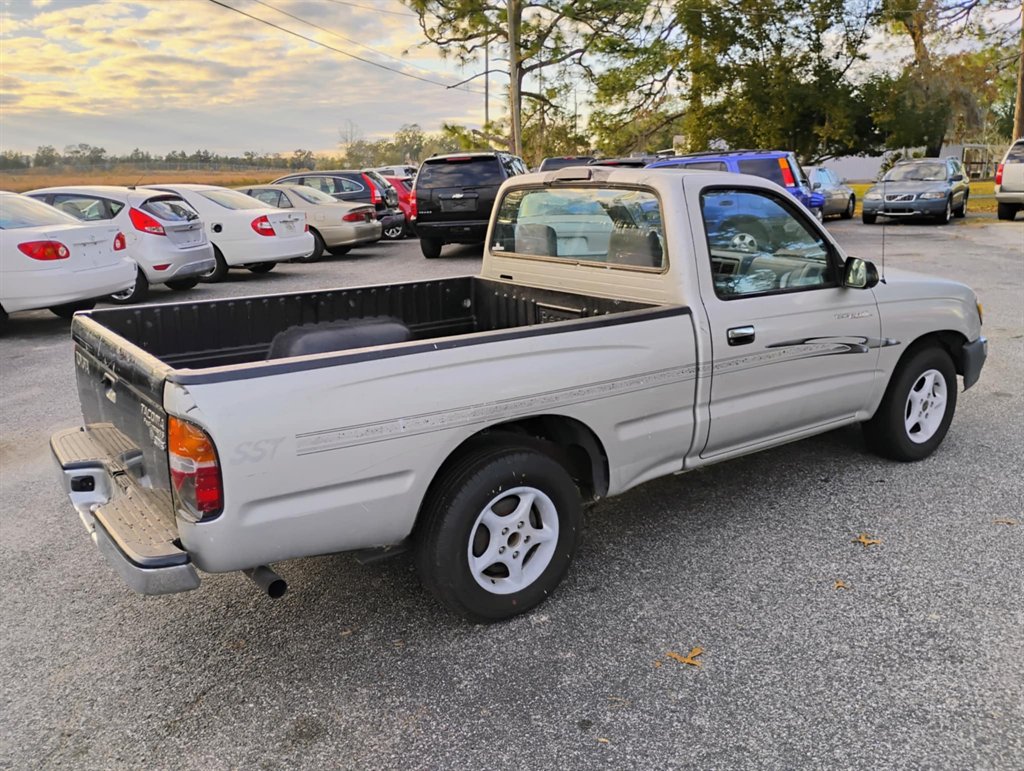 2000 Toyota Tacoma photo