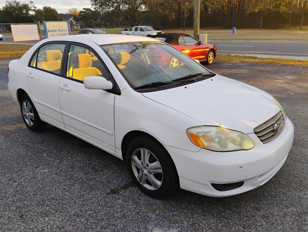 2003 Toyota Corolla CE photo