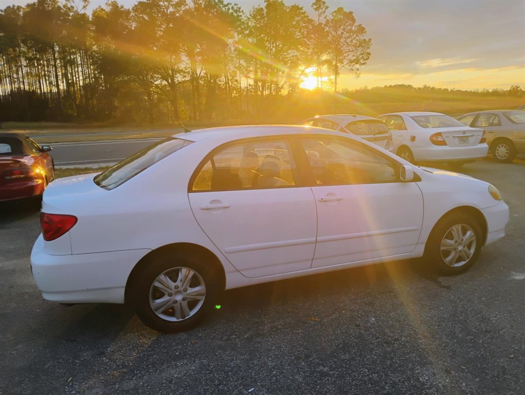2003 Toyota Corolla CE photo