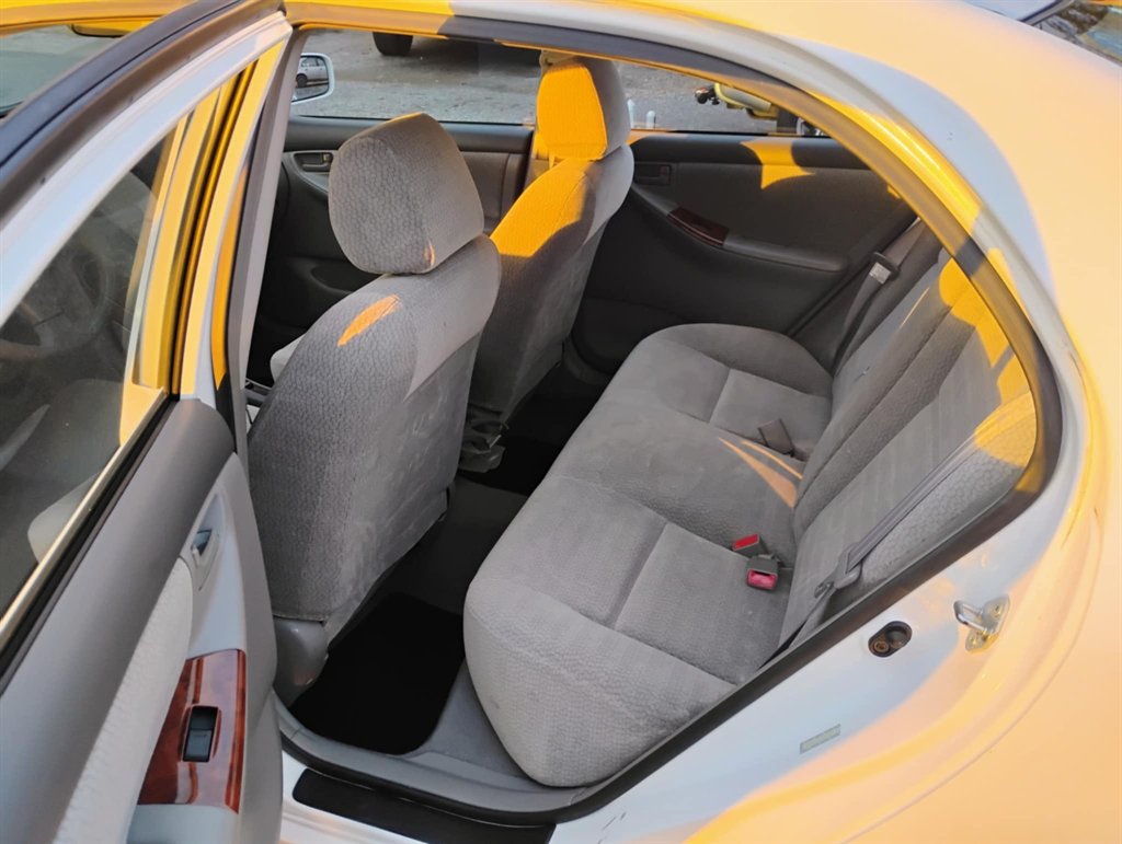 2003 Toyota Corolla CE photo