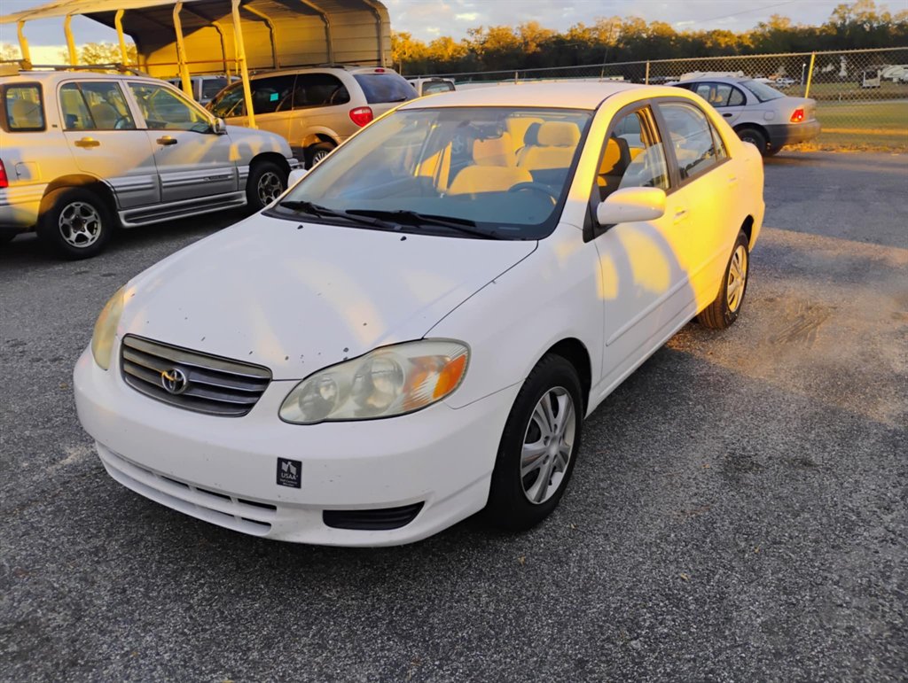 2003 Toyota Corolla CE photo
