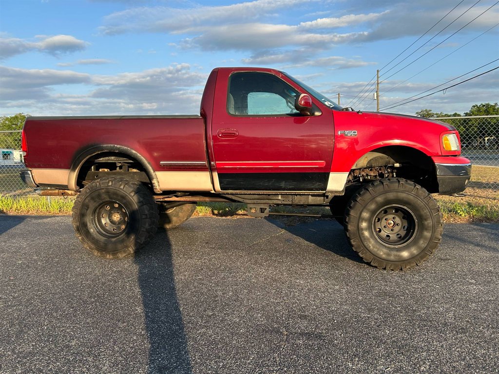 1997 Ford F-150 XLT photo