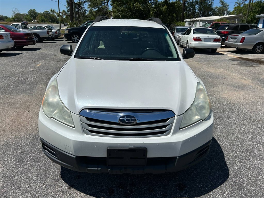 2011 Subaru Outback 2.5i photo